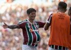 Faz o L! Fluminense melhora no segundo tempo e bate a Portuguesa com dois gols de Cano