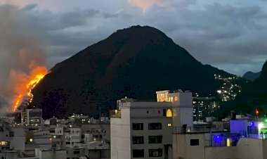 Incêndio atinge morro em Copacabana, na Zona Sul do Rio