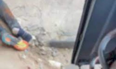 Policial de Sergipe reage a assalto e suspeito morre dentro de ônibus na Bahia