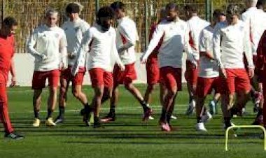 Flamengo abre segundo dia de treinos no Fus Rabat, no comando do técnico Vitor Preira