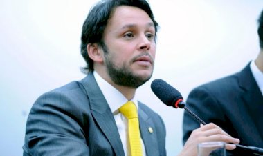 Negromonte Jr. revela que votou em Lula contra a orientação do seu partido