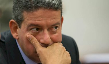 Lira antecipa para noite deste domingo (2) reunião de líderes para alinhar votações prioritárias da semana