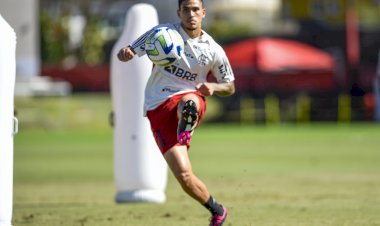 Após briga com preparador físico, Pedro não se reapresenta no Ninho do Urubu