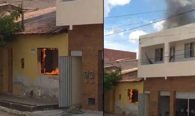 Homem discute com esposa e coloca fogo na sua residência em Santa Brígida-BA