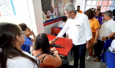 Jerônimo diz que novo piso de R$ 4,8 mil para professores será pago a partir de março