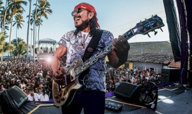 Bell Marques completa 73 anos: relembre clássicos do Chiclete com Banana