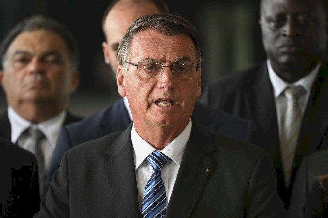 Após pronunciamento, Bolsonaro vai ao STF conversar com ministros