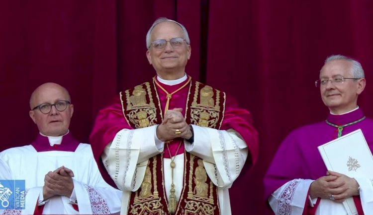 ‘Habemus papam’: cardeal americano Robert Prevost vira papa Leão XIV